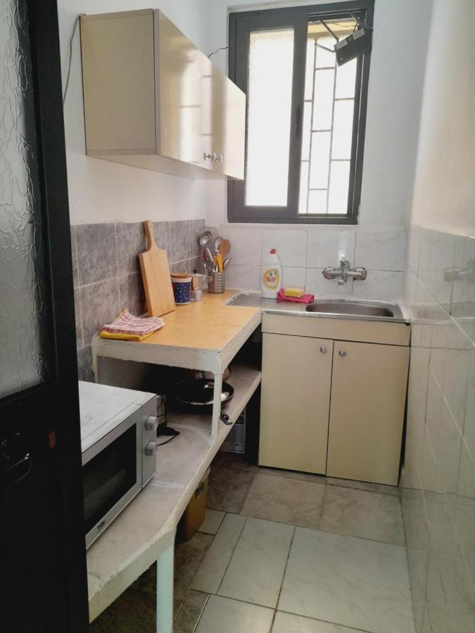 Vila Aliaj Luxury Apartment With 2 Rooms With Private Wonderful Terrace ดูร์เรส ภายนอก รูปภาพ