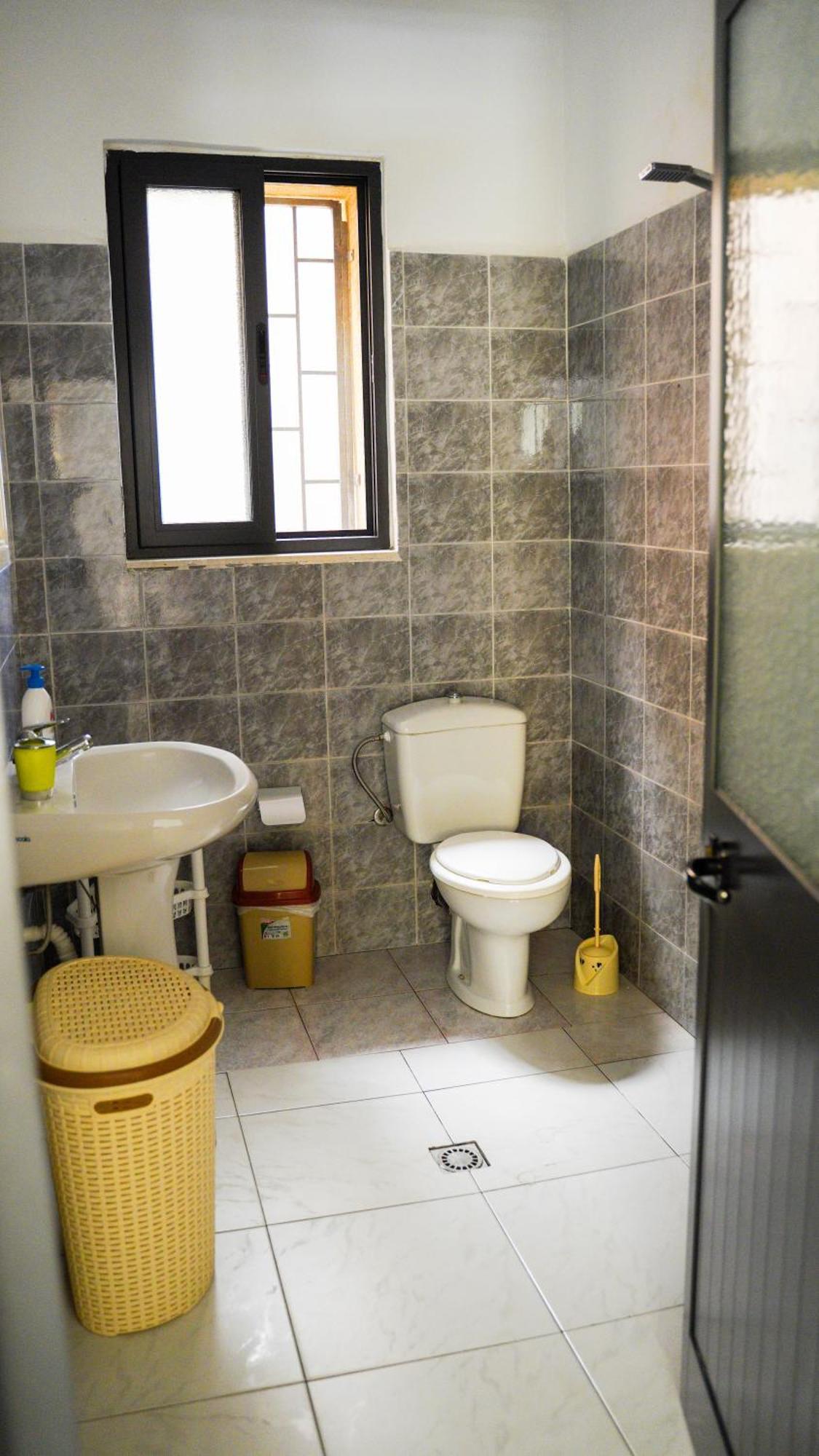Vila Aliaj Luxury Apartment With 2 Rooms With Private Wonderful Terrace ดูร์เรส ภายนอก รูปภาพ